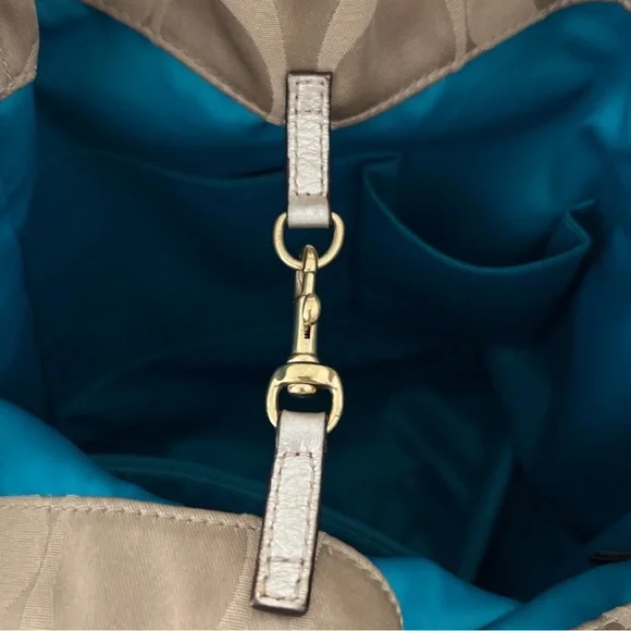 Coach Purse | Bella Signature Sateen | Large Purse | Poppy Collection | - Picture 5 of 10